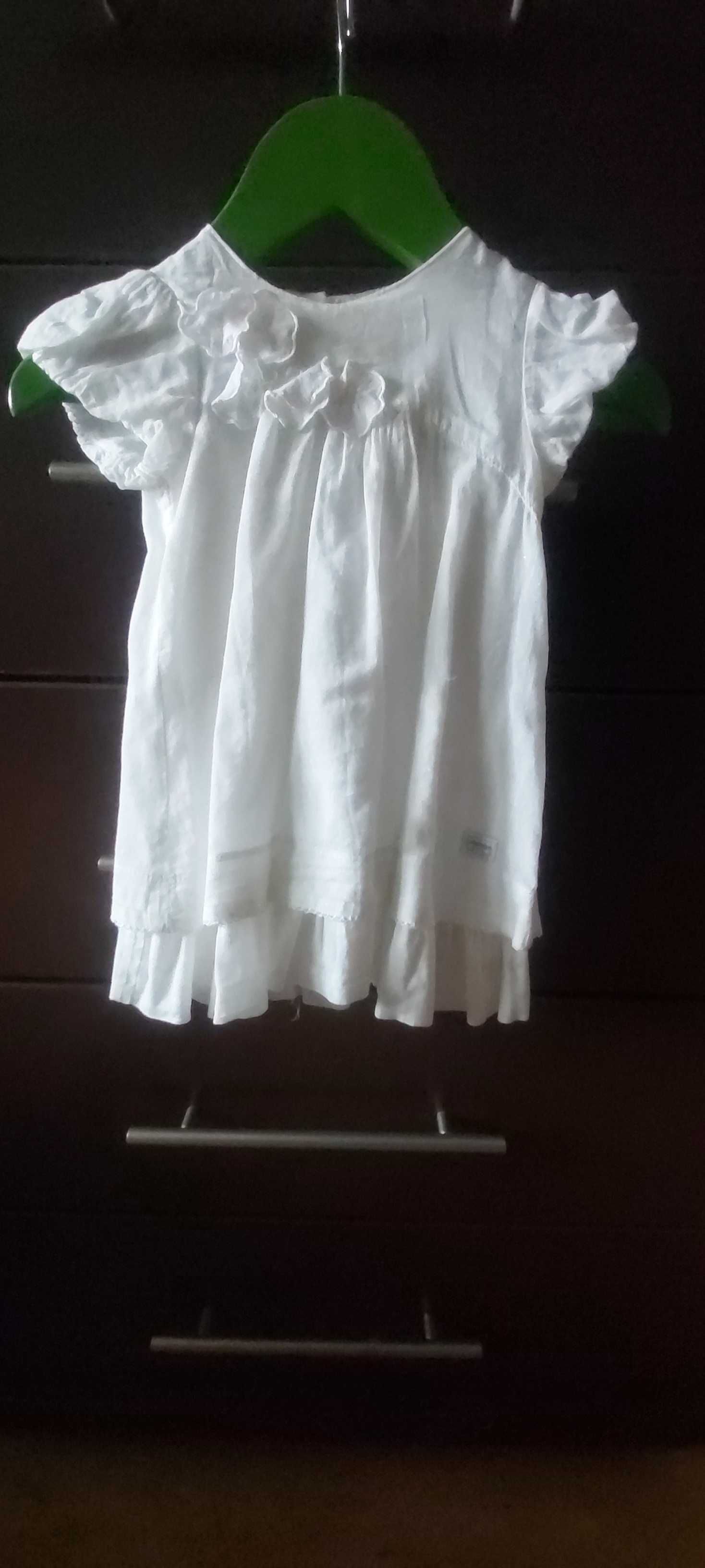 Zjawiskowa kremowa sukienka dla dziewczynki idealna na chrzciny