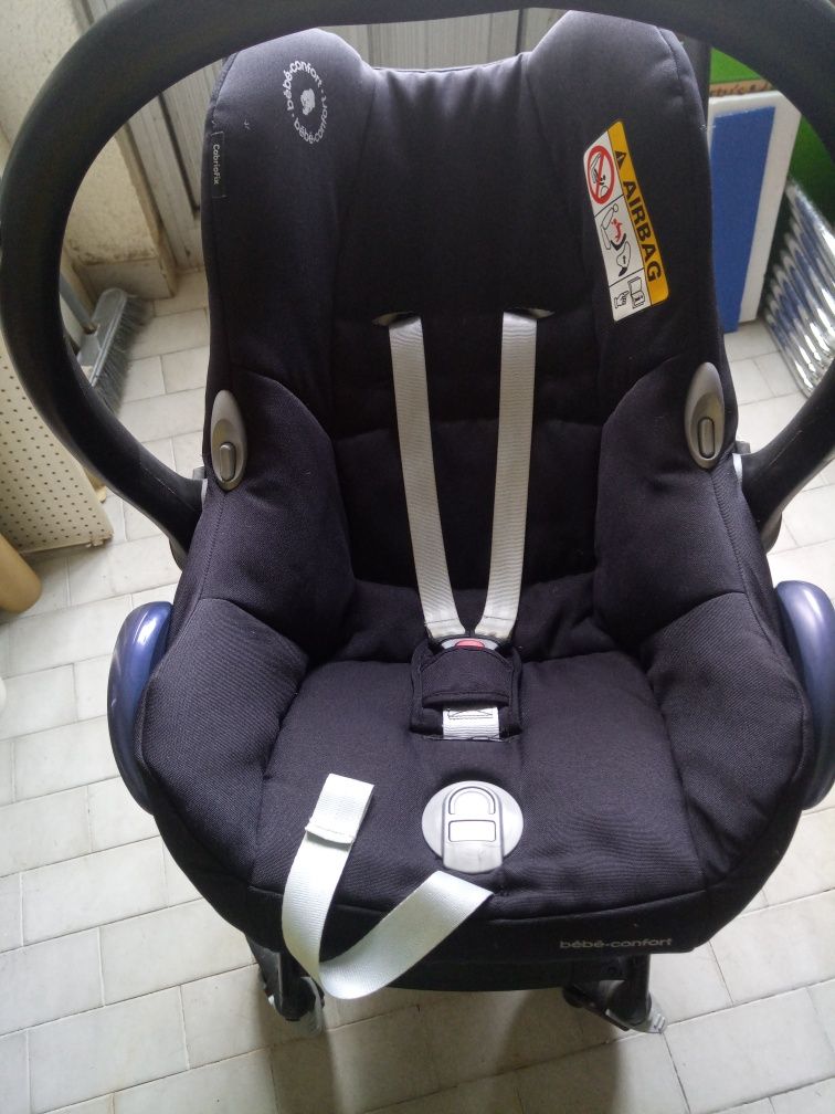 Carrinho de bebé