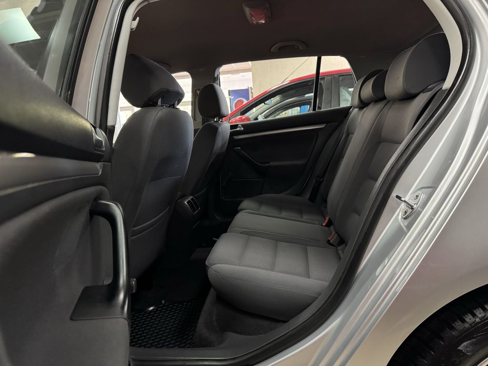 Volkswagen Golf V 1.6MPi 8V 5МКПП 2006 р.в. (102 к.с.)