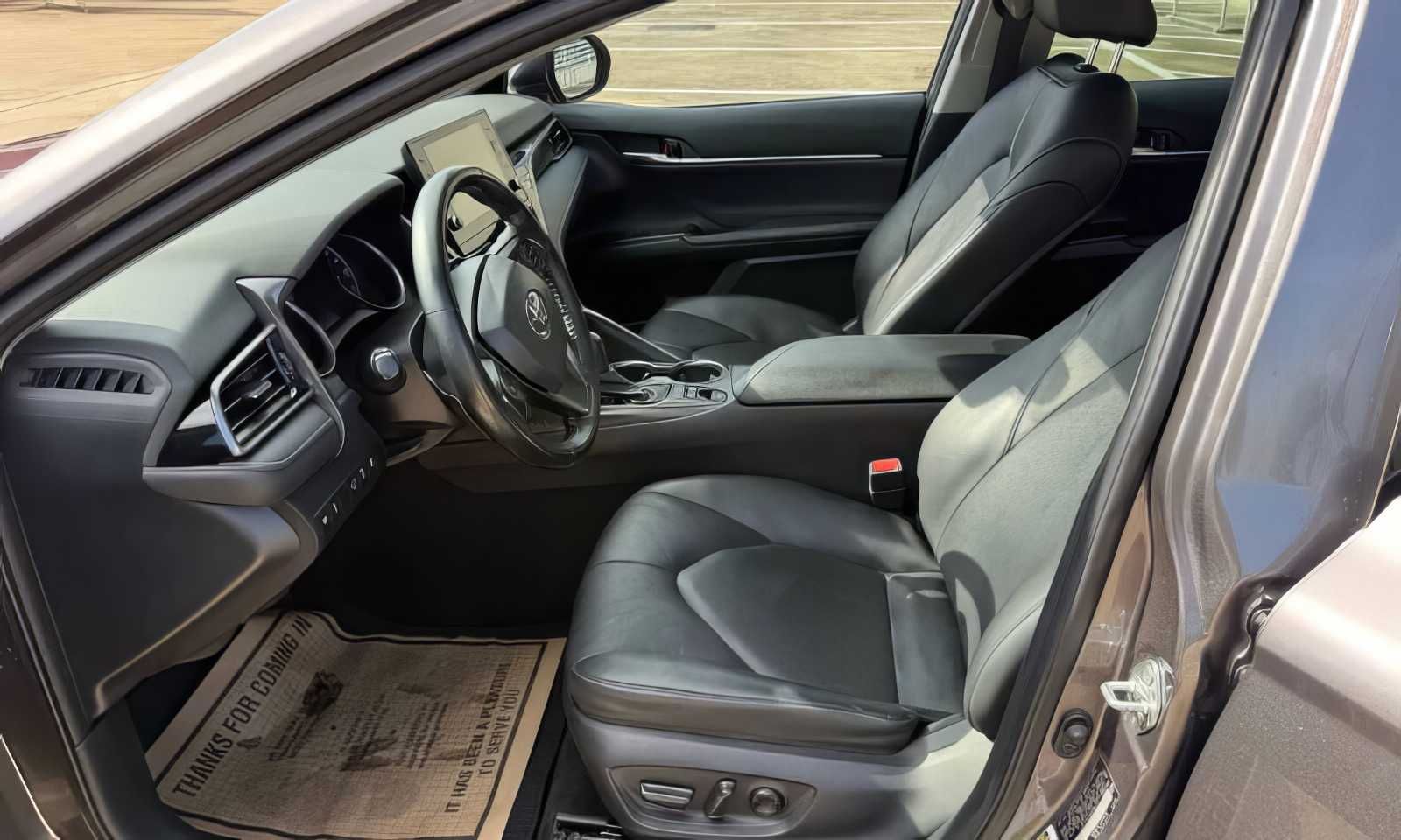 2021 Toyota Camry Hybrid XSE