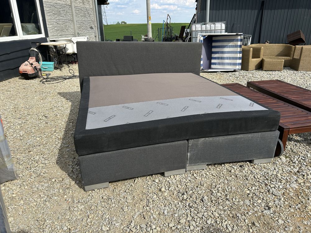 Solidne lozka boxspring sypialnie kontynentalne