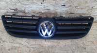 Grill/ atrapa/ kratka zderzaka Volkswagen Polo Okular FL