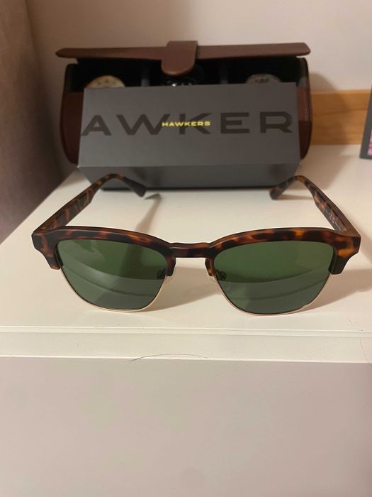 Óculos Hawkers novos