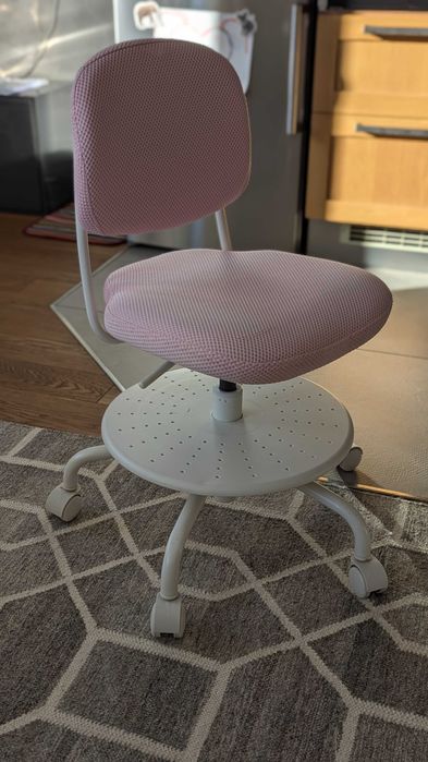 Krzesło biurowe dziecięce IKEA Vimund