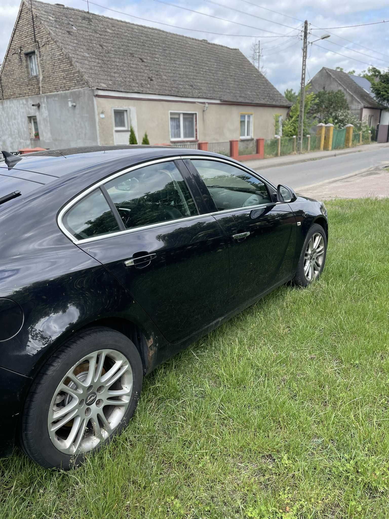 Opel Insignia uszkodzony silnik 2.0 cdti