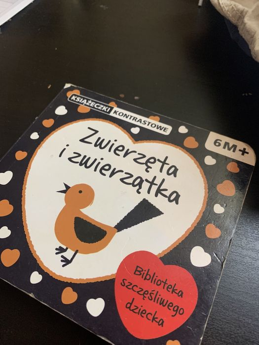 Ksiazeczka kontrastowa