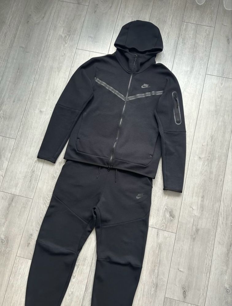 Костюм Nike Tech Fleece. М