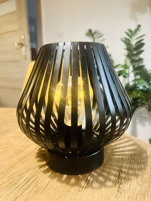 Latarenka lampka na baterie stan BDB