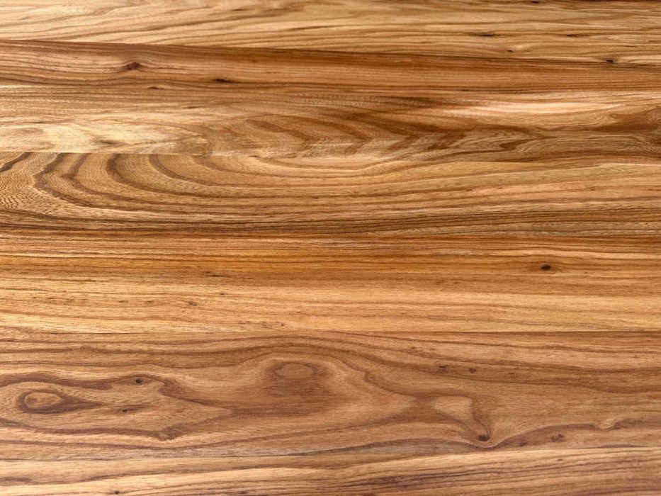 Стільниці з карагача (бересту) в наявності!