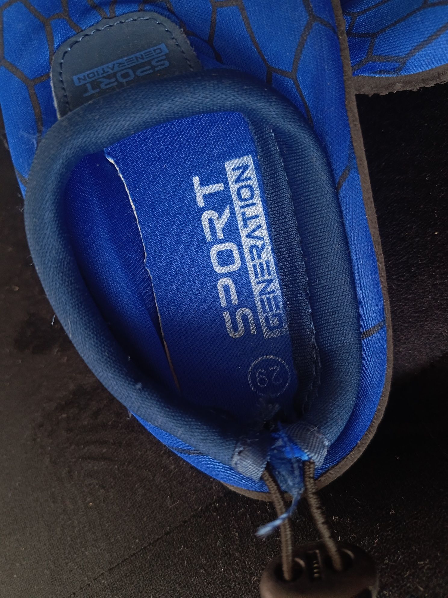 Buty do wody sport generation niebieskie granat rozmiar 29