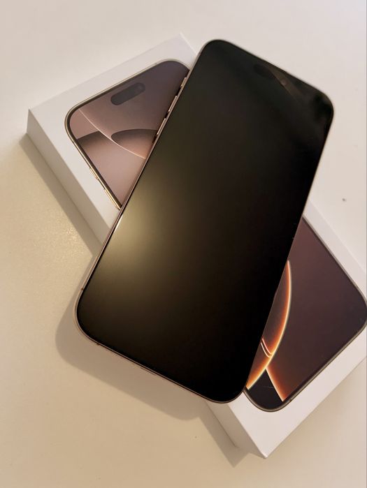 iPhone 16 Pro Max 256GB Pustynny Tytan - Stan Idealny