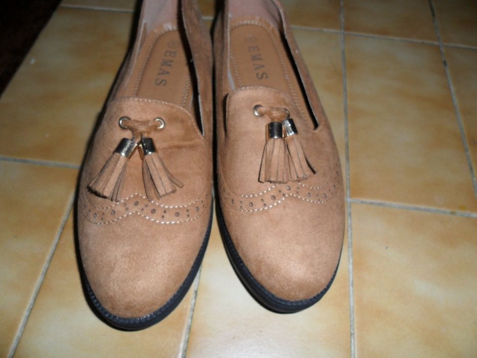 Sapatos de senhora