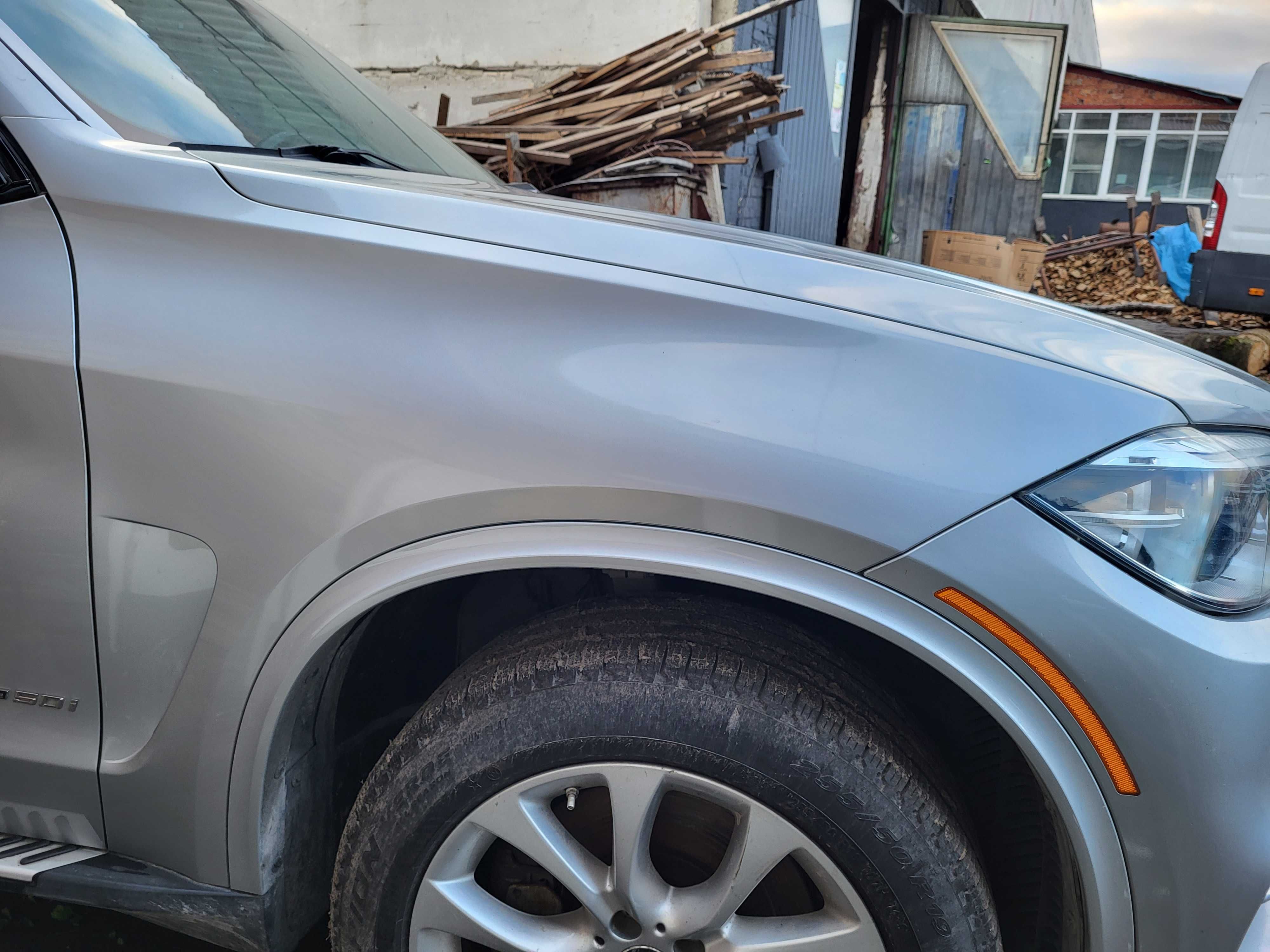 Крило BMW X5 F15 арка кріпленя кронштейн A89 A52 A90 A83 668 крыло бмв