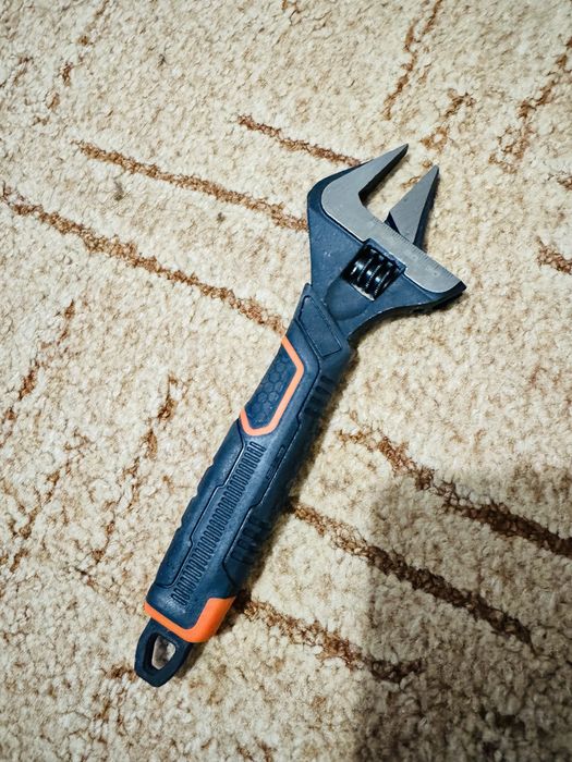 Ключ разводний дніпро-м