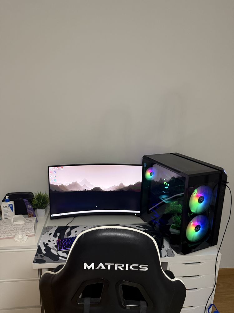 Pc Gamer | i7 13700f | 4070 12gb | 32gb ram