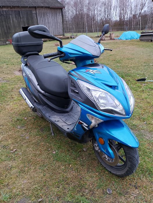 Skuter Zipp quantum 2T