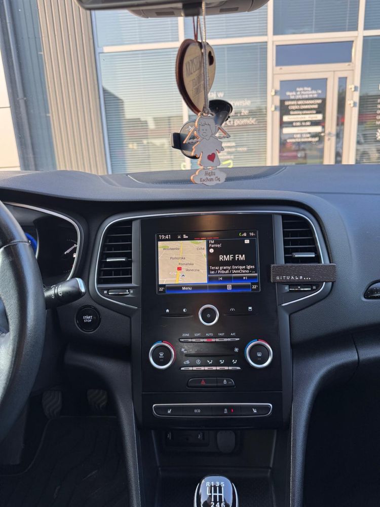 Renault Megane 1.5 110KM bogate wyposazenie