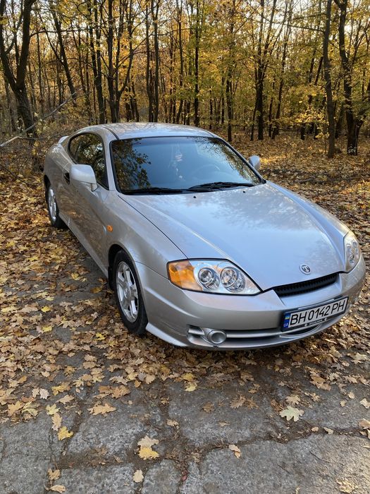 Hyundai coupe tiburon