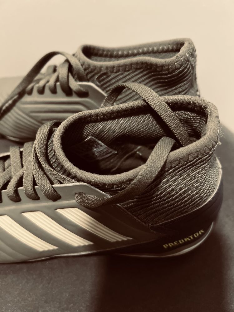 Adidas predator бутси