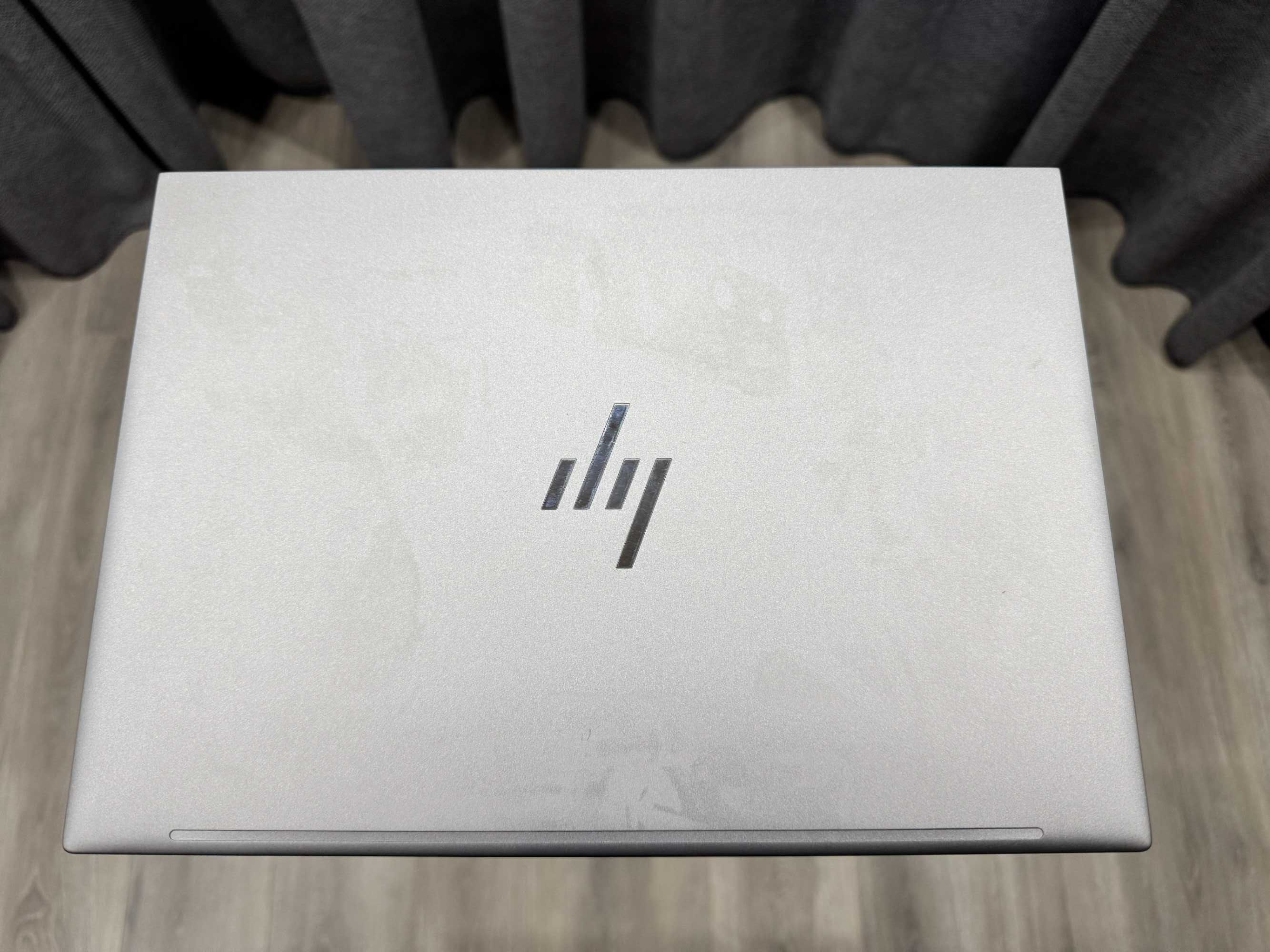 Ноутбук HP ZBook Firefly G10 | Ryzen 5 7640HS | 16/512 | FHD+ IPS