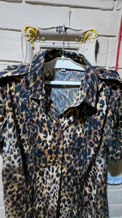 Женская рубашка.