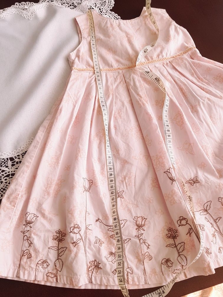 Śliczna letnia bawełniana sukienka roz. 92
