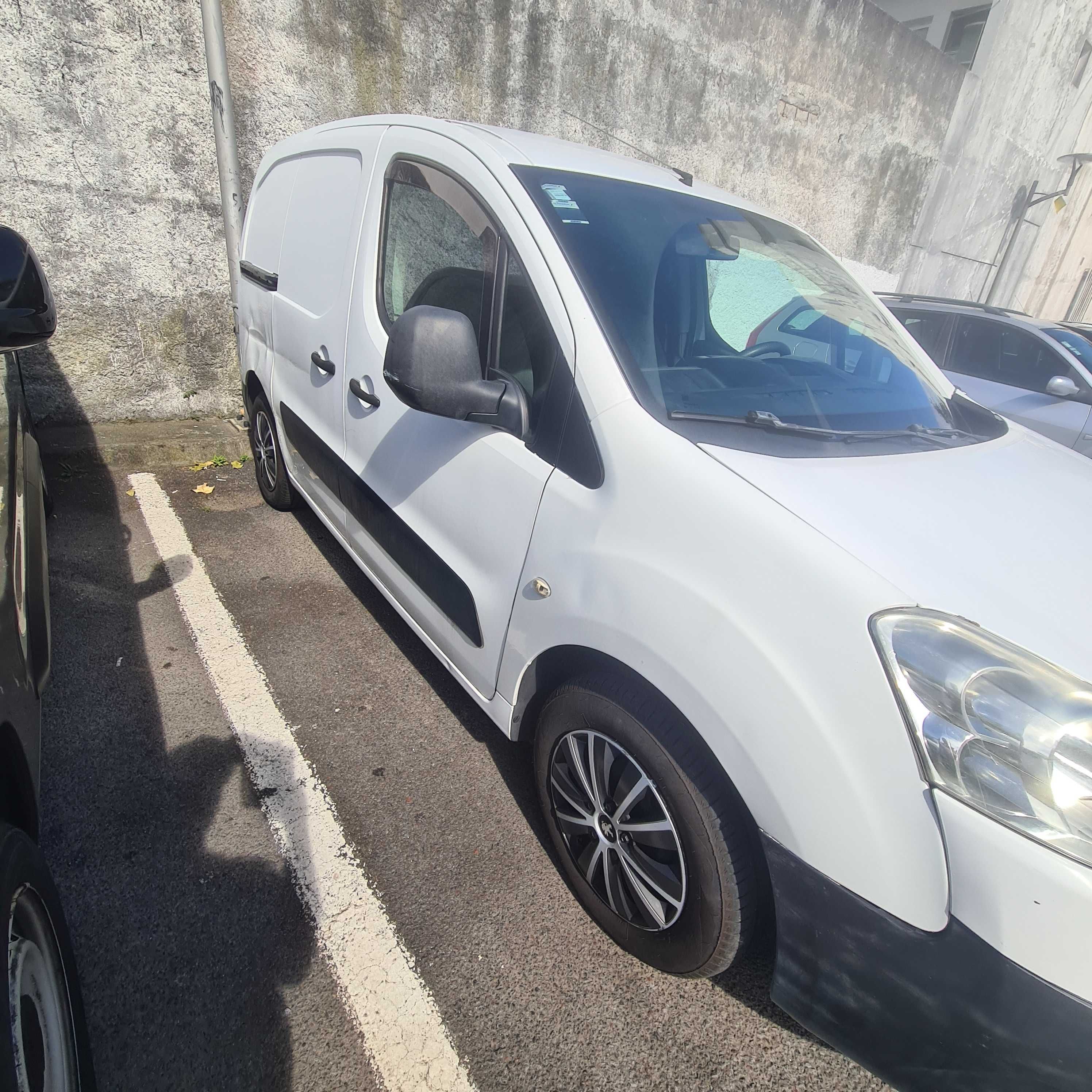 Peugeot Partner Van