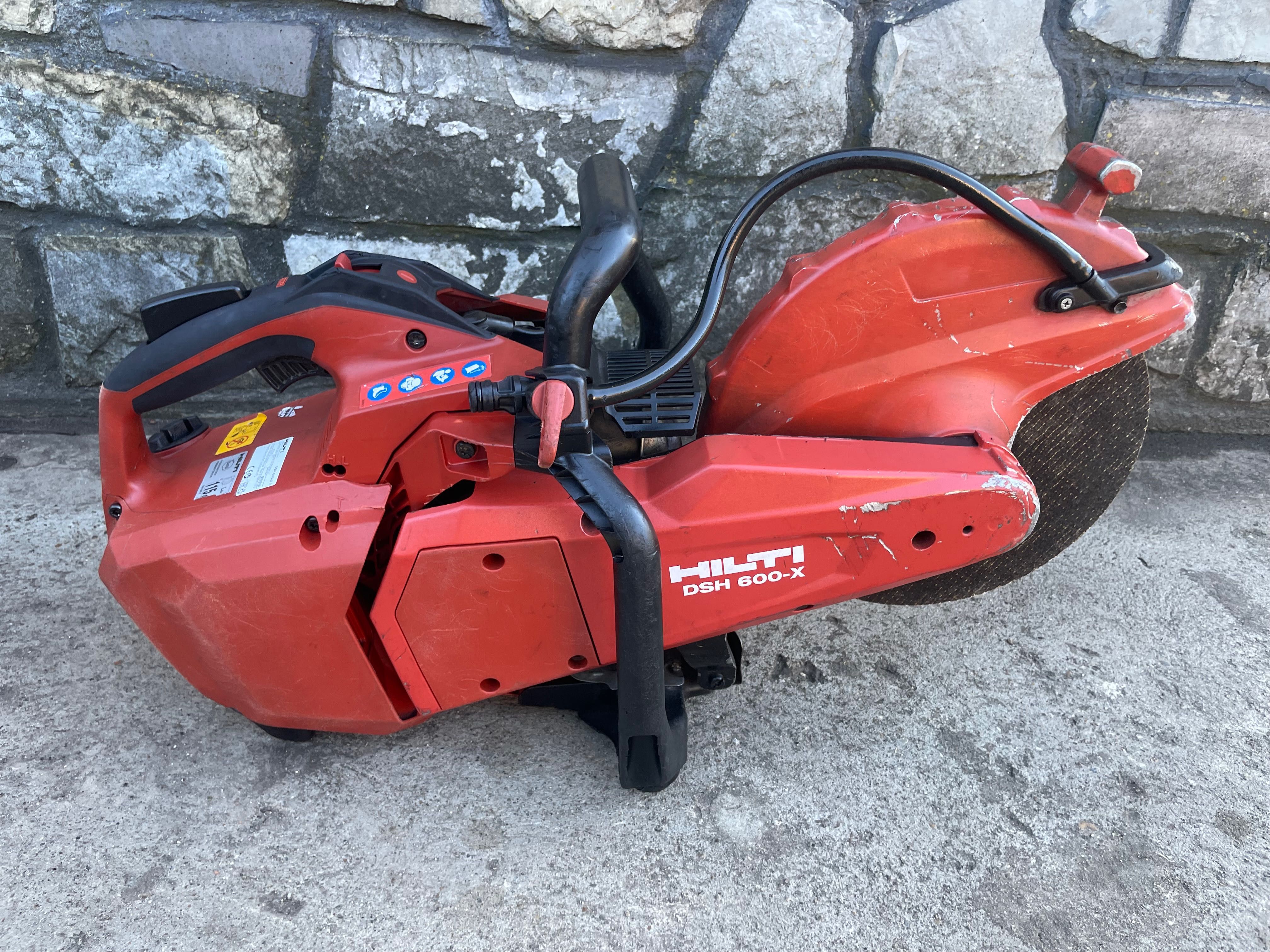 Бензоріз Hilti DSH 600-X