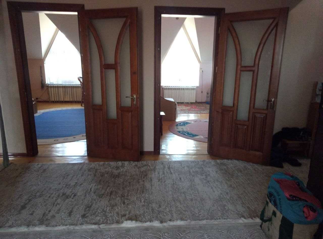 Продаж будинку район вул.Коновальця