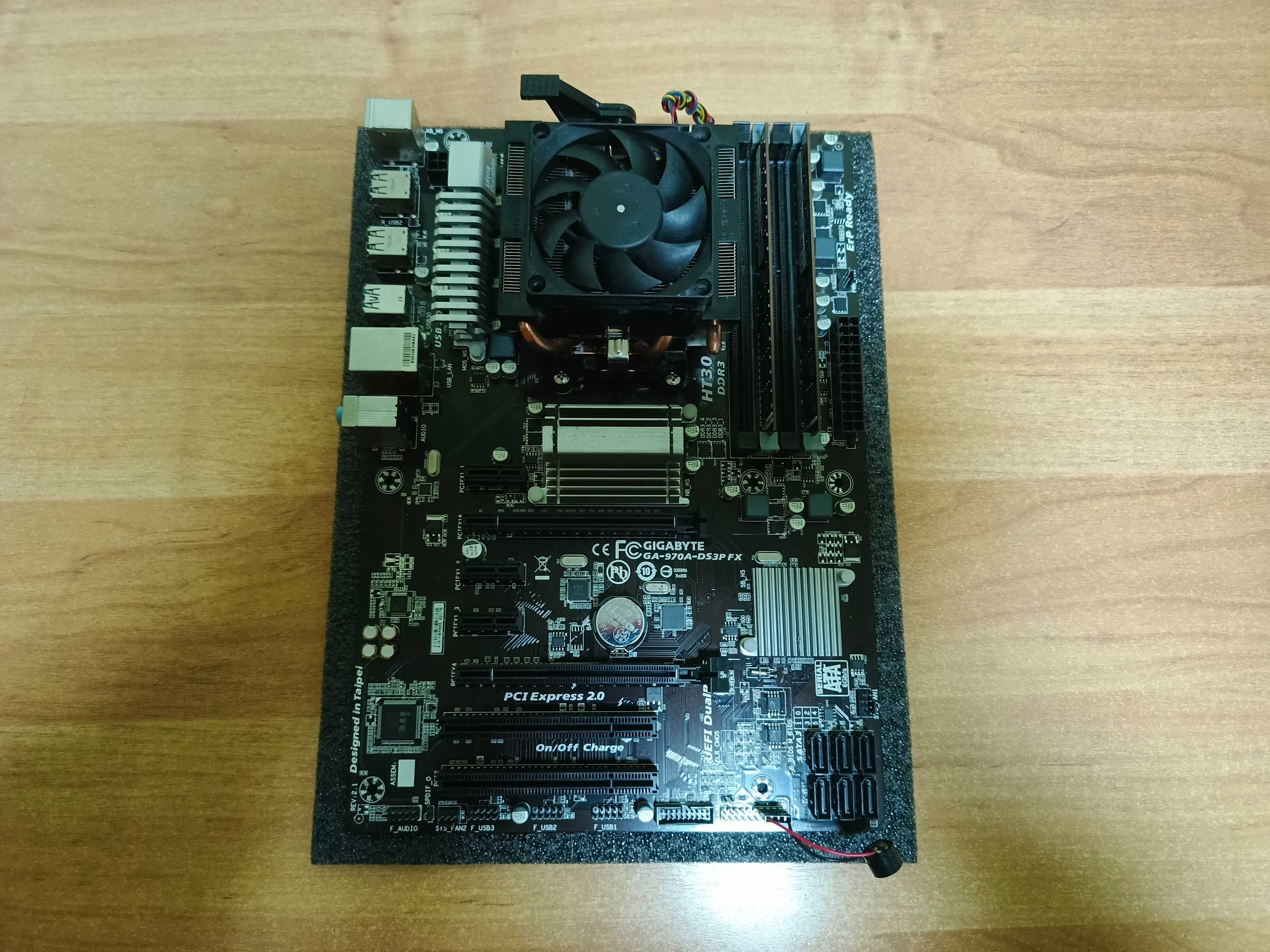 Комплект AMD/sAM3+/FX-6350/Gigabyte GA-970A-DS3P FX/8Gb DDR3 SK Hynix