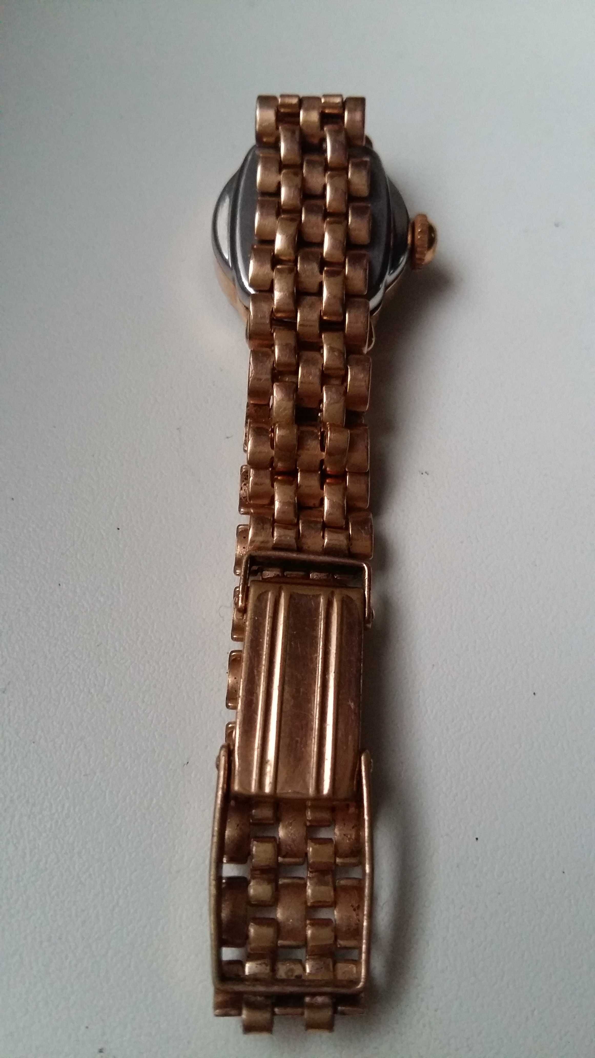 Zegarek Żedon Ebauche Suisse na bransoletce złoto-au 20.
