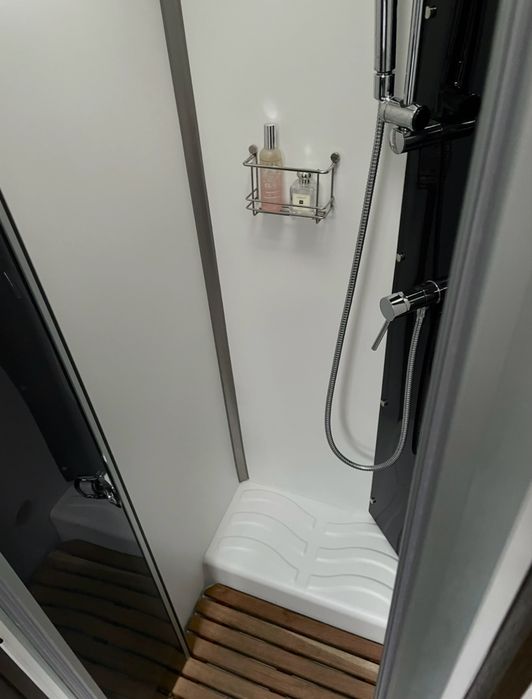 Wynajem luksusowego kampera Benimar Tessoro 463 | automat | full opcja