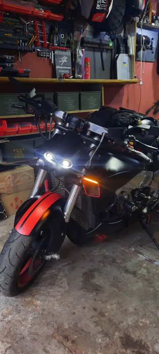 Suzuki hayabusa 1300r