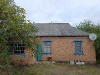 Цегляний будинок на 2 входи в с.Сухоліси