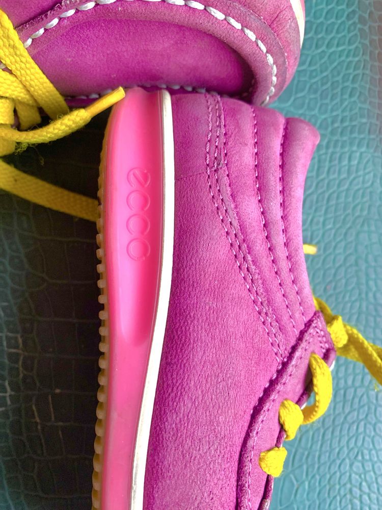 Buty Ecco dla dziewczynki super wygodne skóra naturalna Rozmiar 30