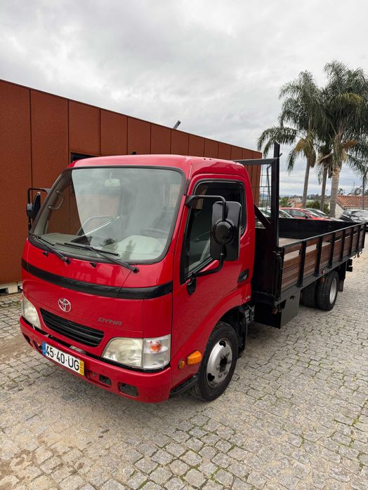 Carrinha Toyota dyna
