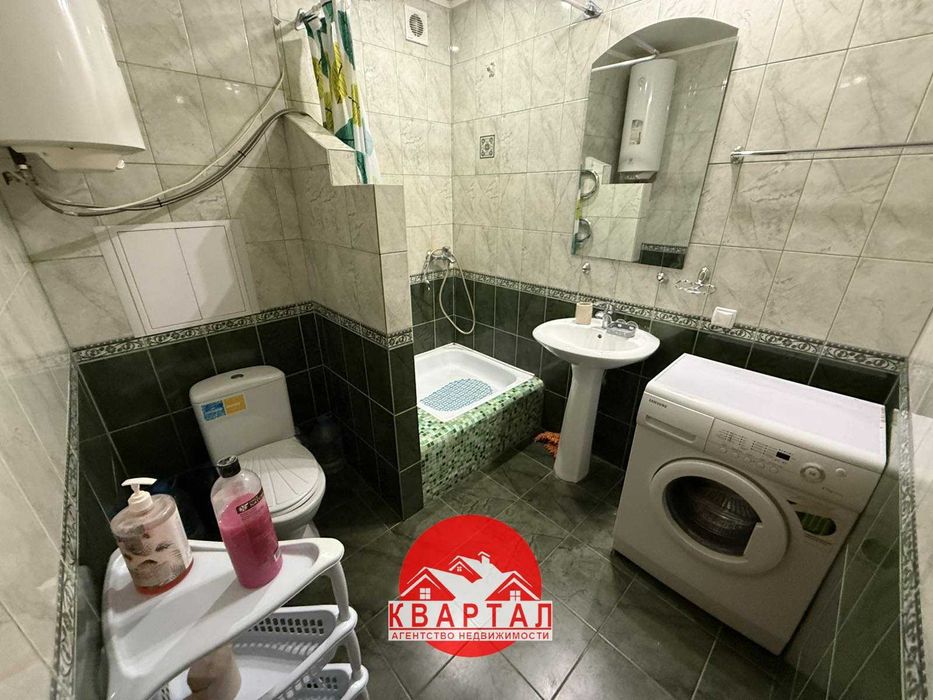 Продается 2-х комн. большая квартира 63 кв.м, Бульвар Центральный 22А