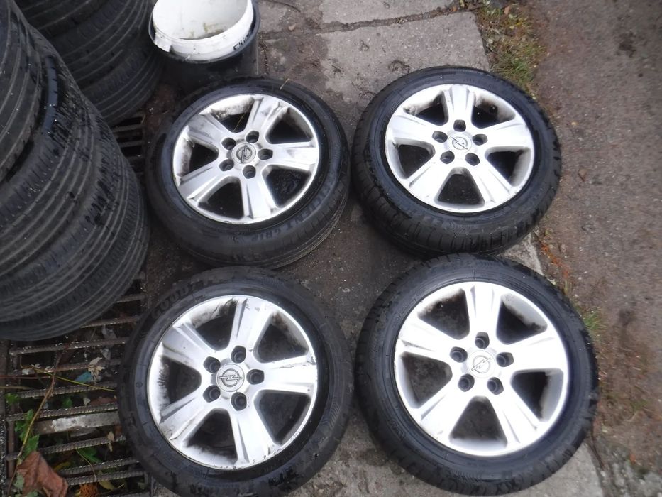 Opel Comba C Corsa C Astra H Zafira 5X110 alufelgi 15