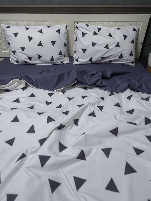 Постільна полуторна сірі трикутники