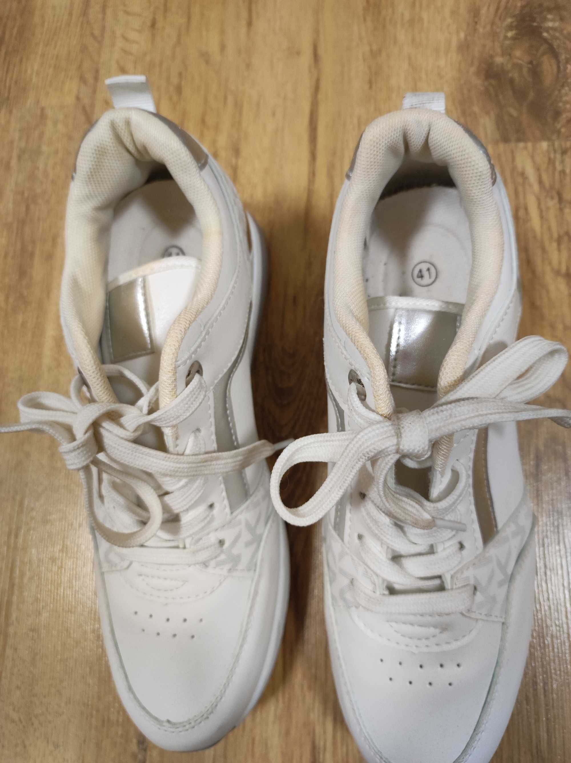 sneakersy białe na koturnie rozmiar 41