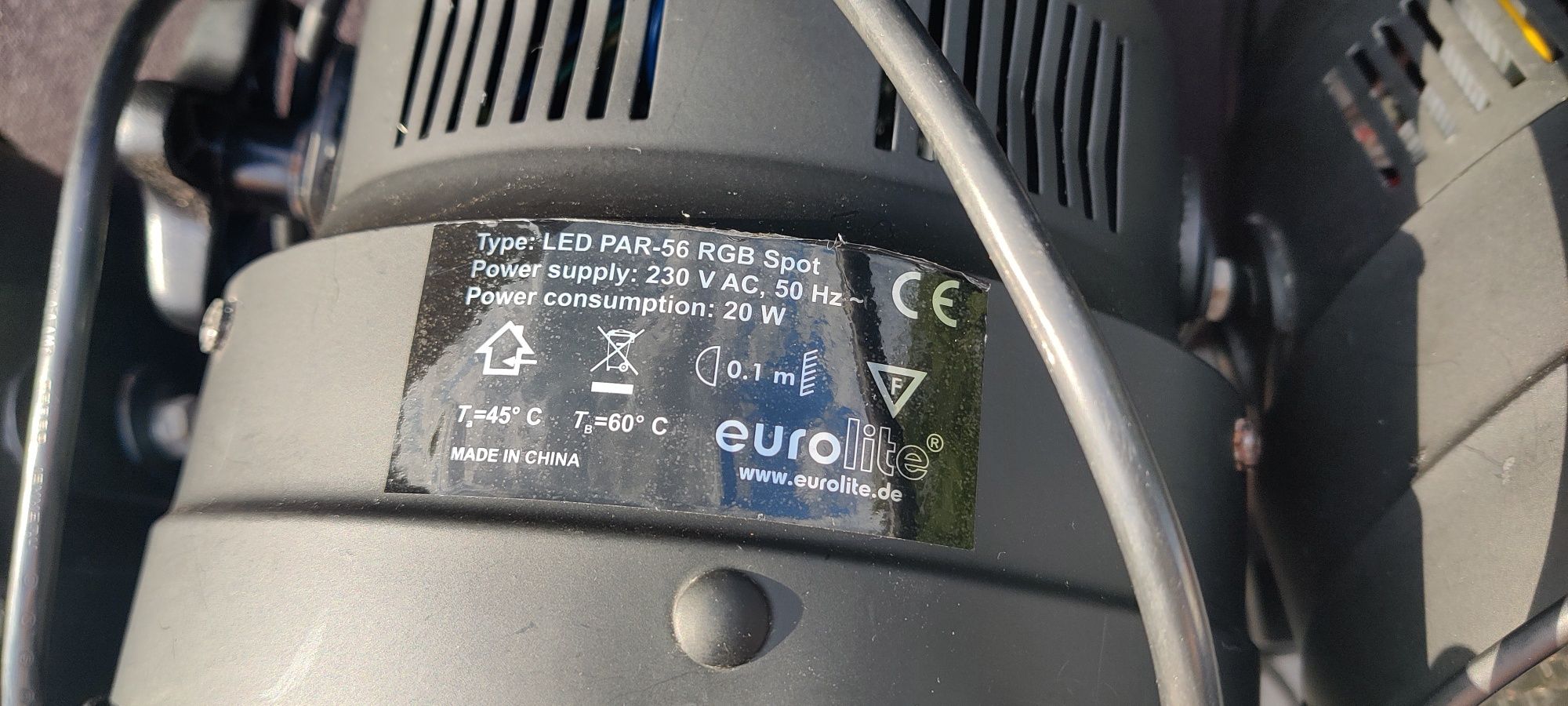 Walizka transportowa Gator i 4 pary LED Eurolite