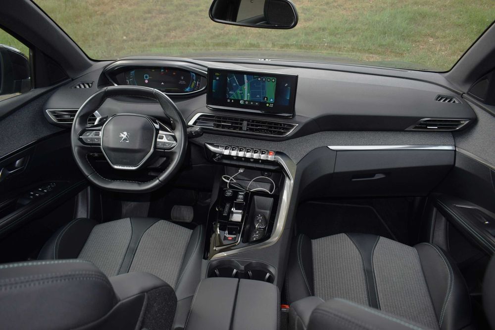 2023/05 | Peugeot 3008 Plug-In Hybrid 225 e-EAT8 Allure Pack