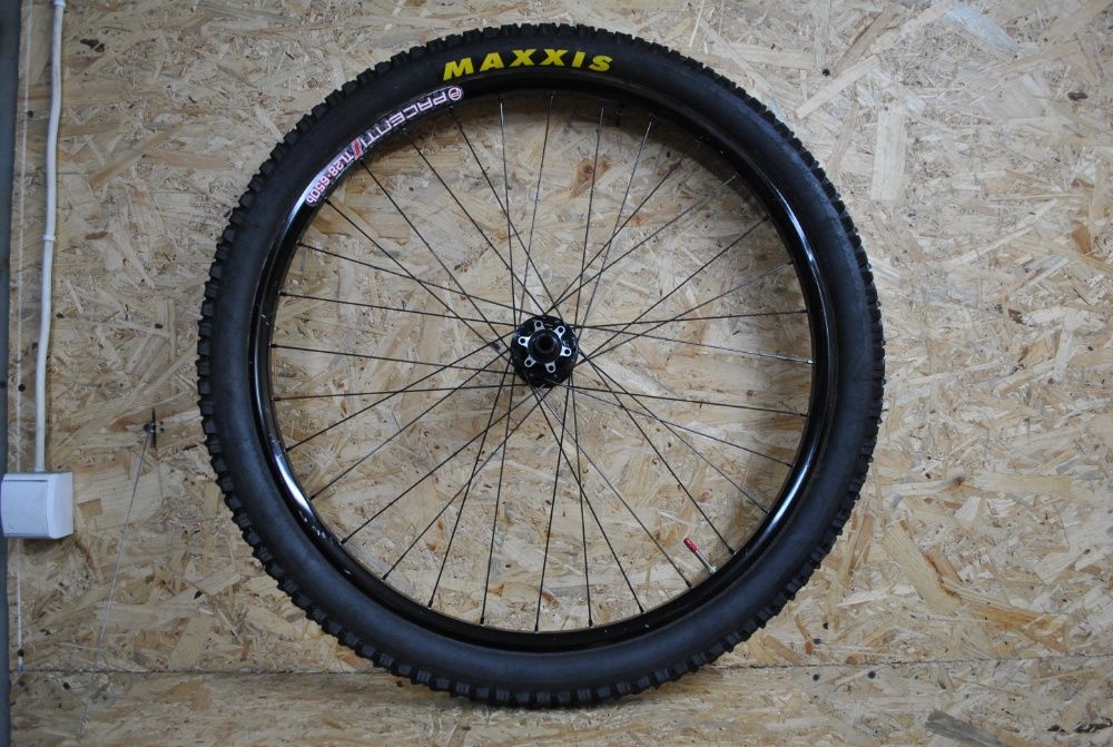 Koło tylne MTB 27,5 SUPER CYCLE XD Maxxis Tubeless 12x148mm