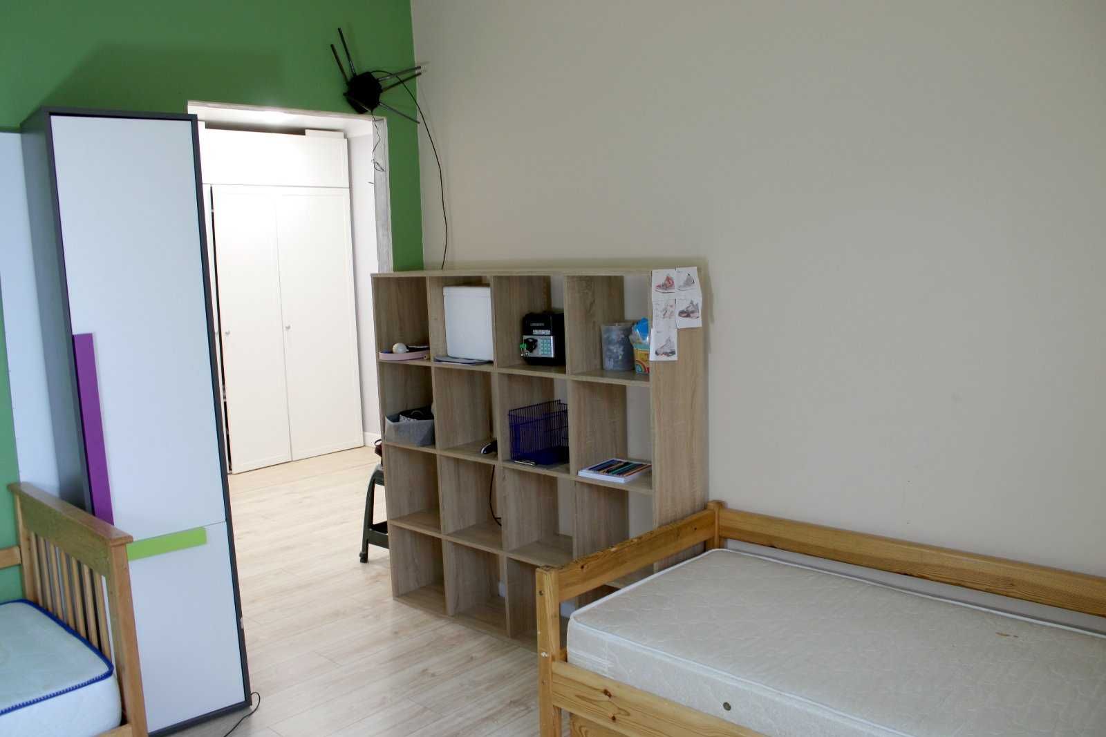 Продам  квартиру 83 м2 в центрі міста