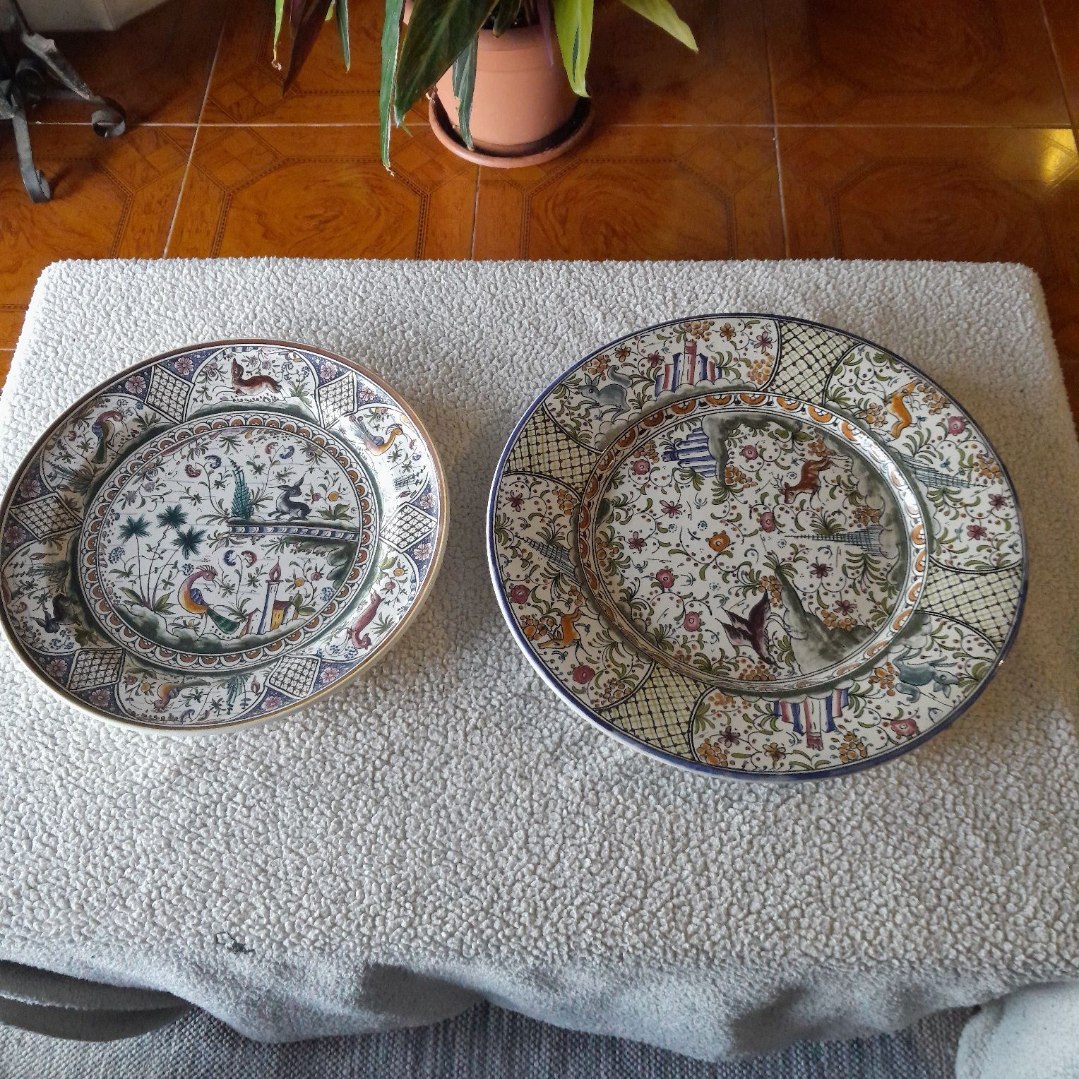 Louças Pratos Cerâmica antiga de Coimbra
