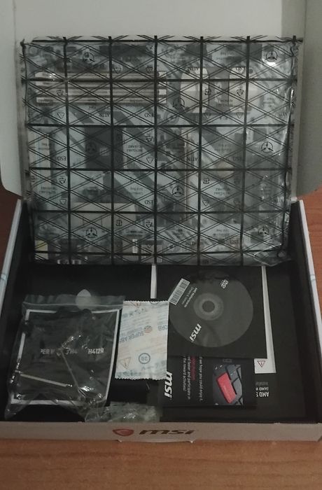 MSI Motherboard Tomahawk Arctic B350