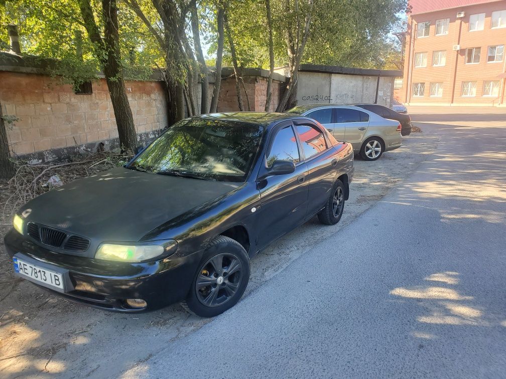 Продам на ходу nubira