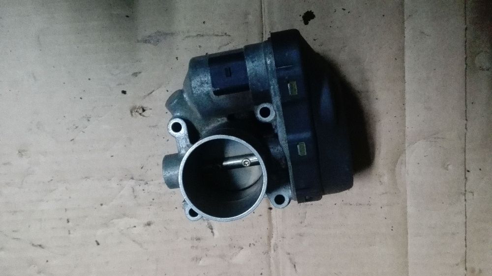 Przepustnica A2 POLO GOLF IBIZA LEON FABIA 1,2 1,4 036,133062B