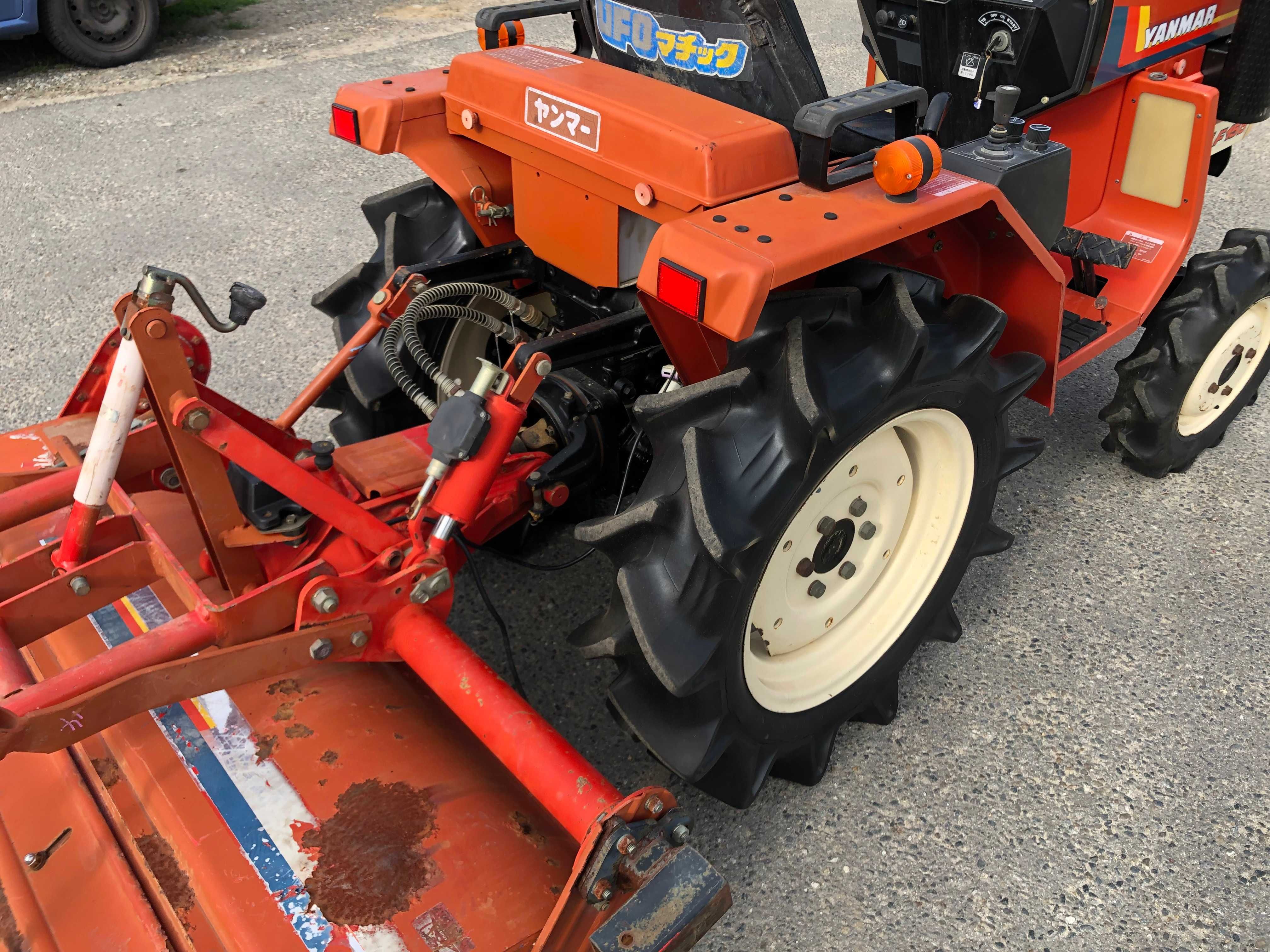 Traktorek Yanmar F15 z glebogryzarką 15KM 4x4
