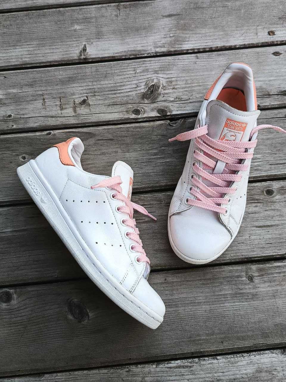 Кросівки Адідас. Жіночі кросівки. Кросівки 39р. Adidas Stan Smith.